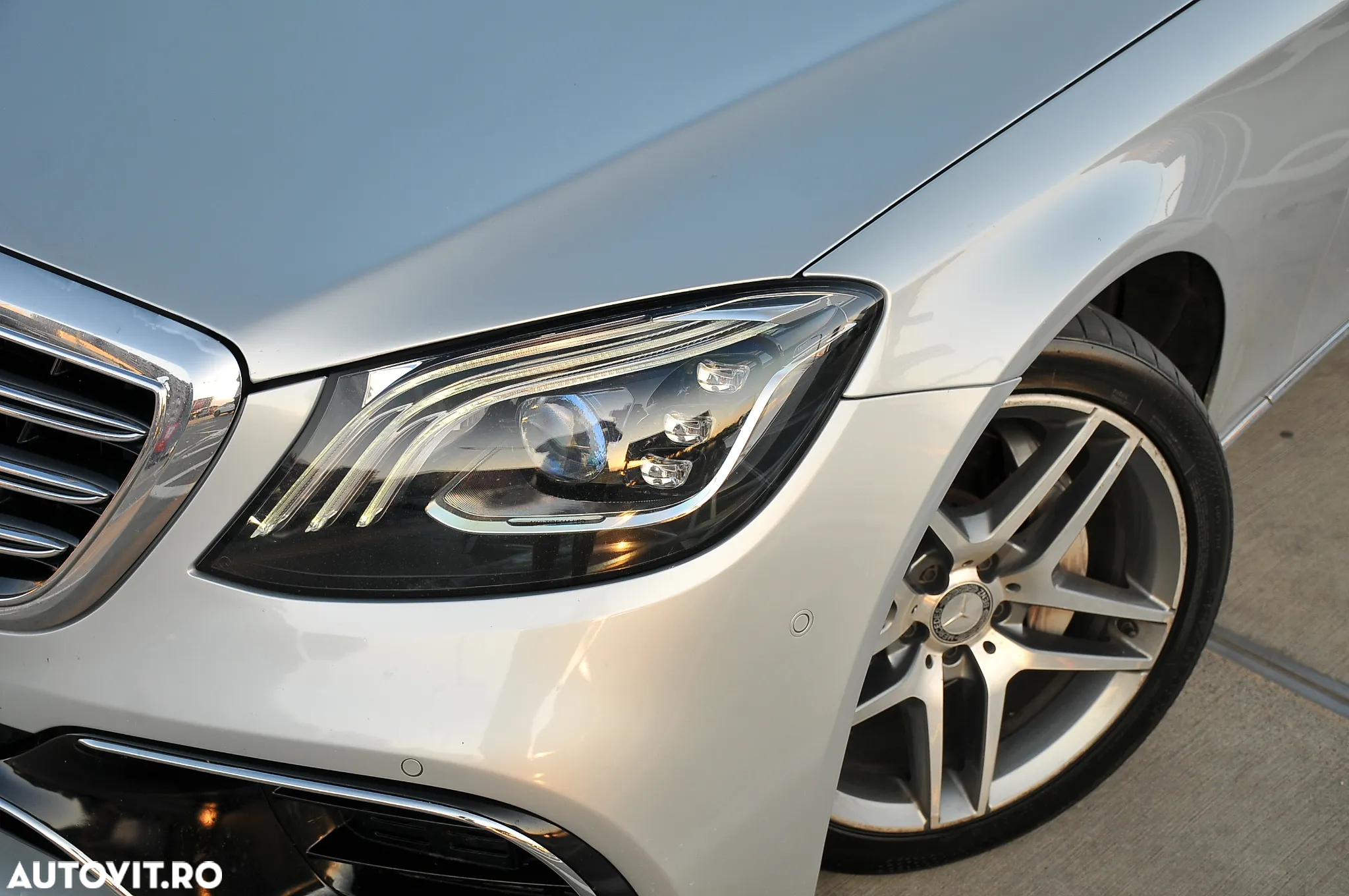 Mercedes-Benz S 350 (BlueTEC) d 4Matic 7G-TRONIC - 25