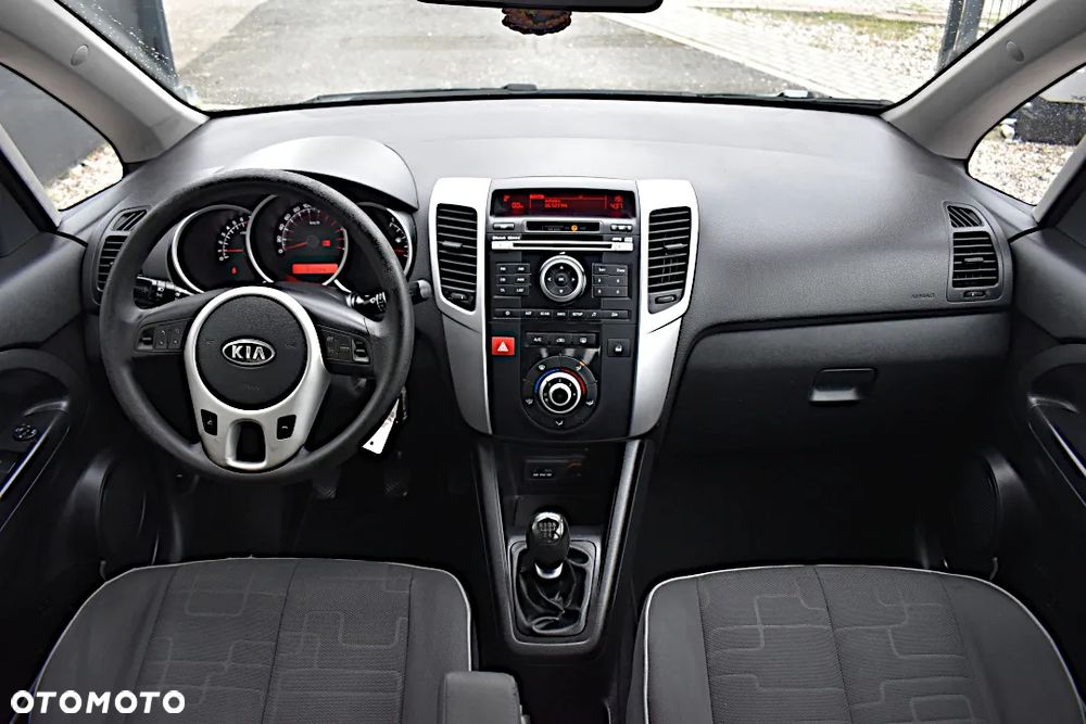 Kia Venga 1.4 CVVT Vision - 6