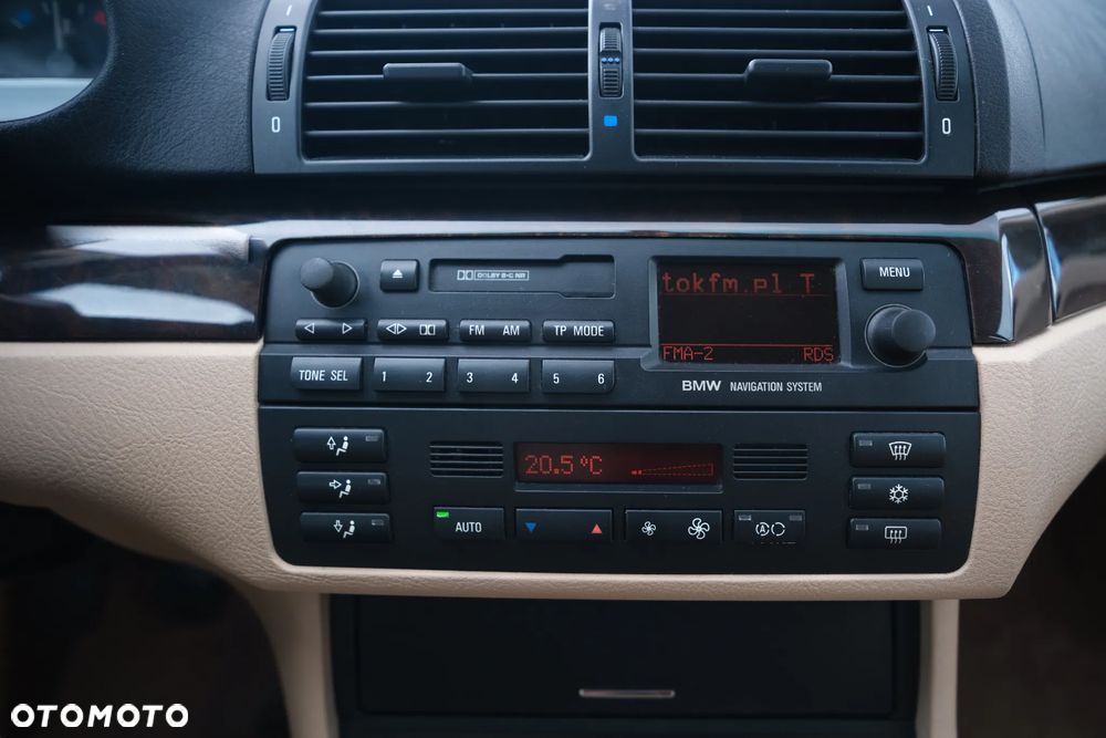BMW Seria 3 323Ci - 11