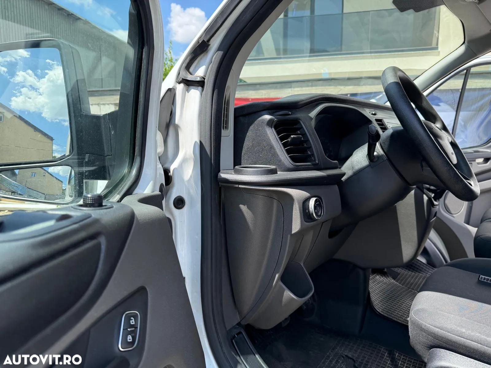 Ford Transit Custom - 12