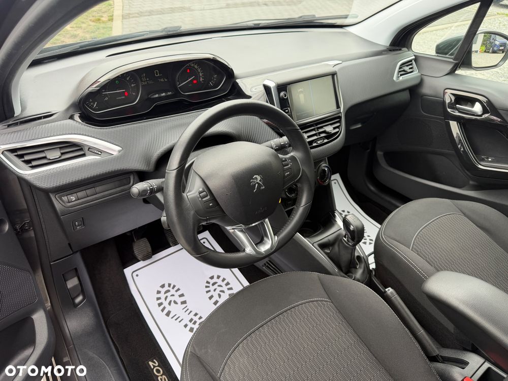 Peugeot 208 1.2 VTi Active Pack - 19