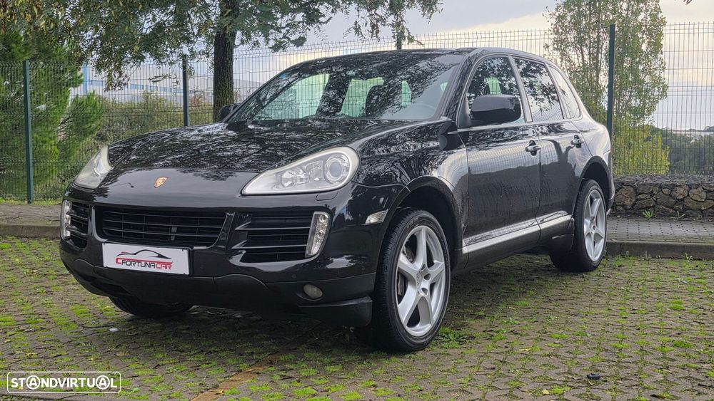 Porsche Cayenne Tiptronic - 1