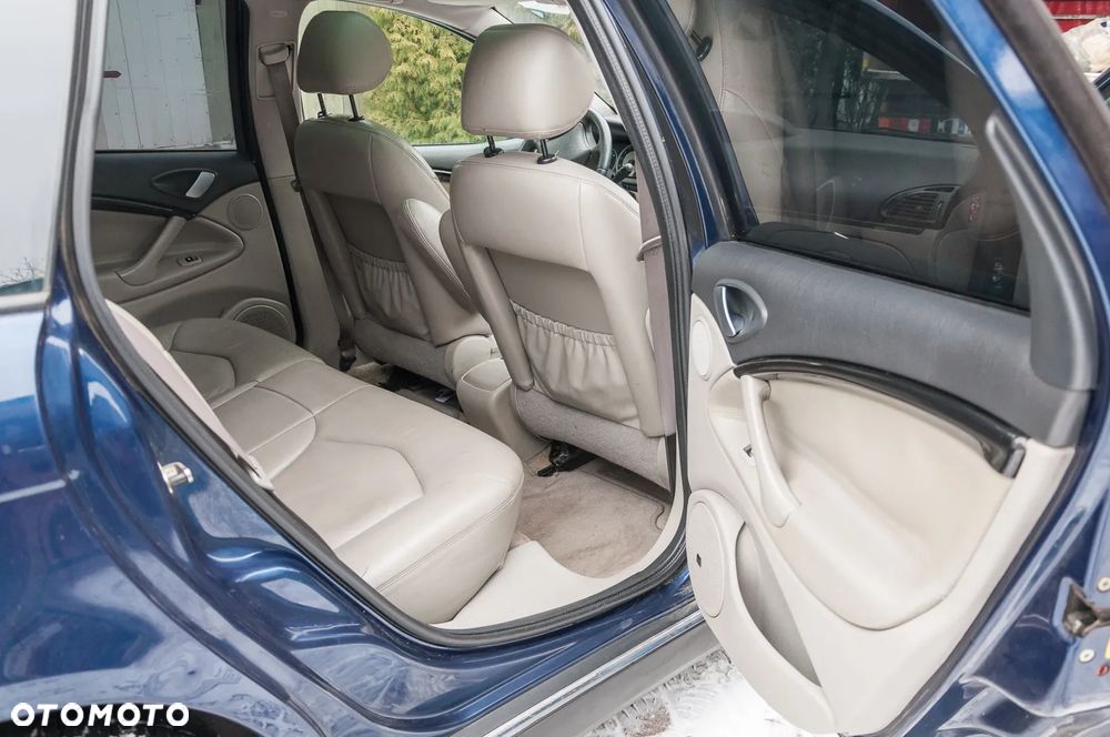 Citroën C5 II 2.2 HDi SX - 7