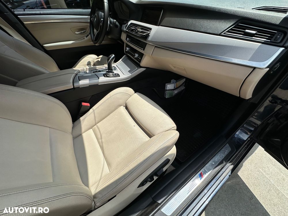 BMW Seria 5 525d xDrive - 20