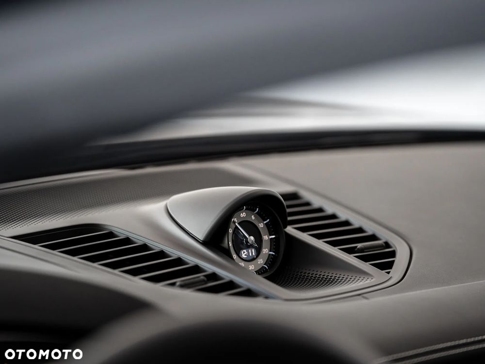 Porsche Panamera - 22