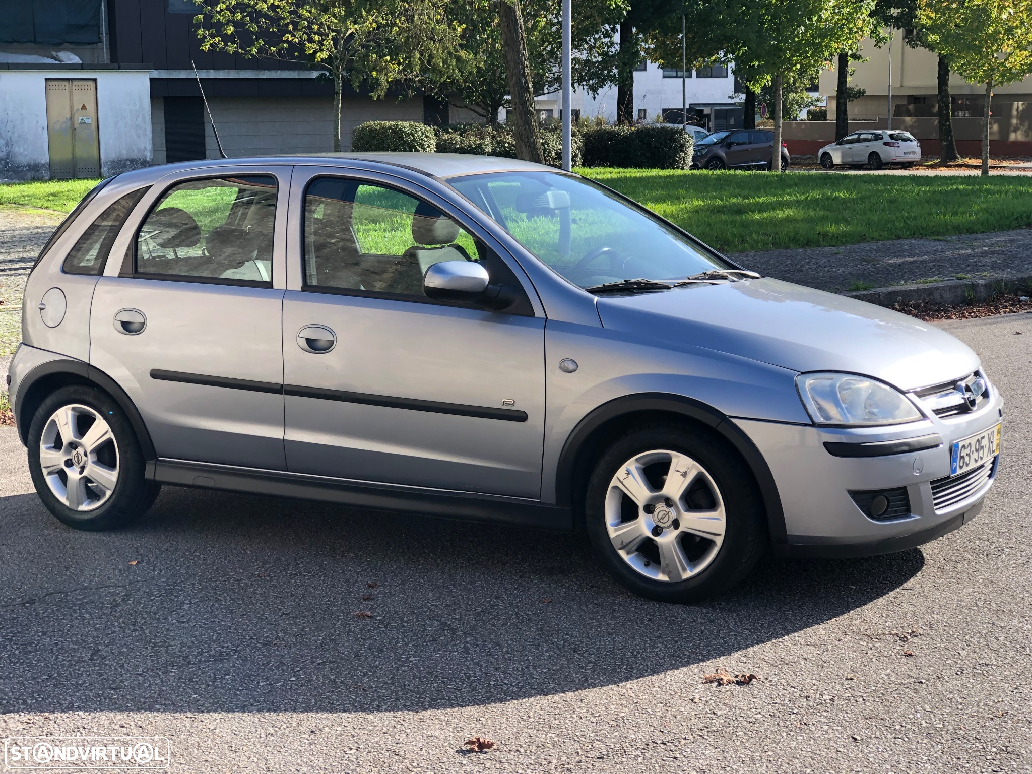 Opel Corsa 1.2 16V Elegance - 9