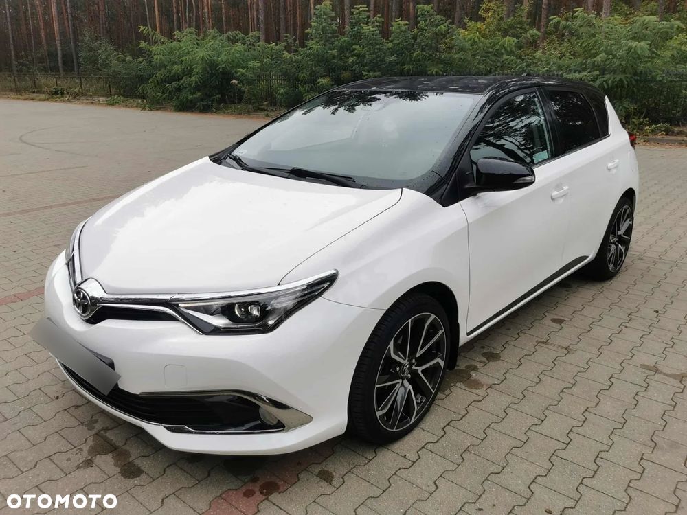 Toyota Auris 1.6 Dynamic - 1