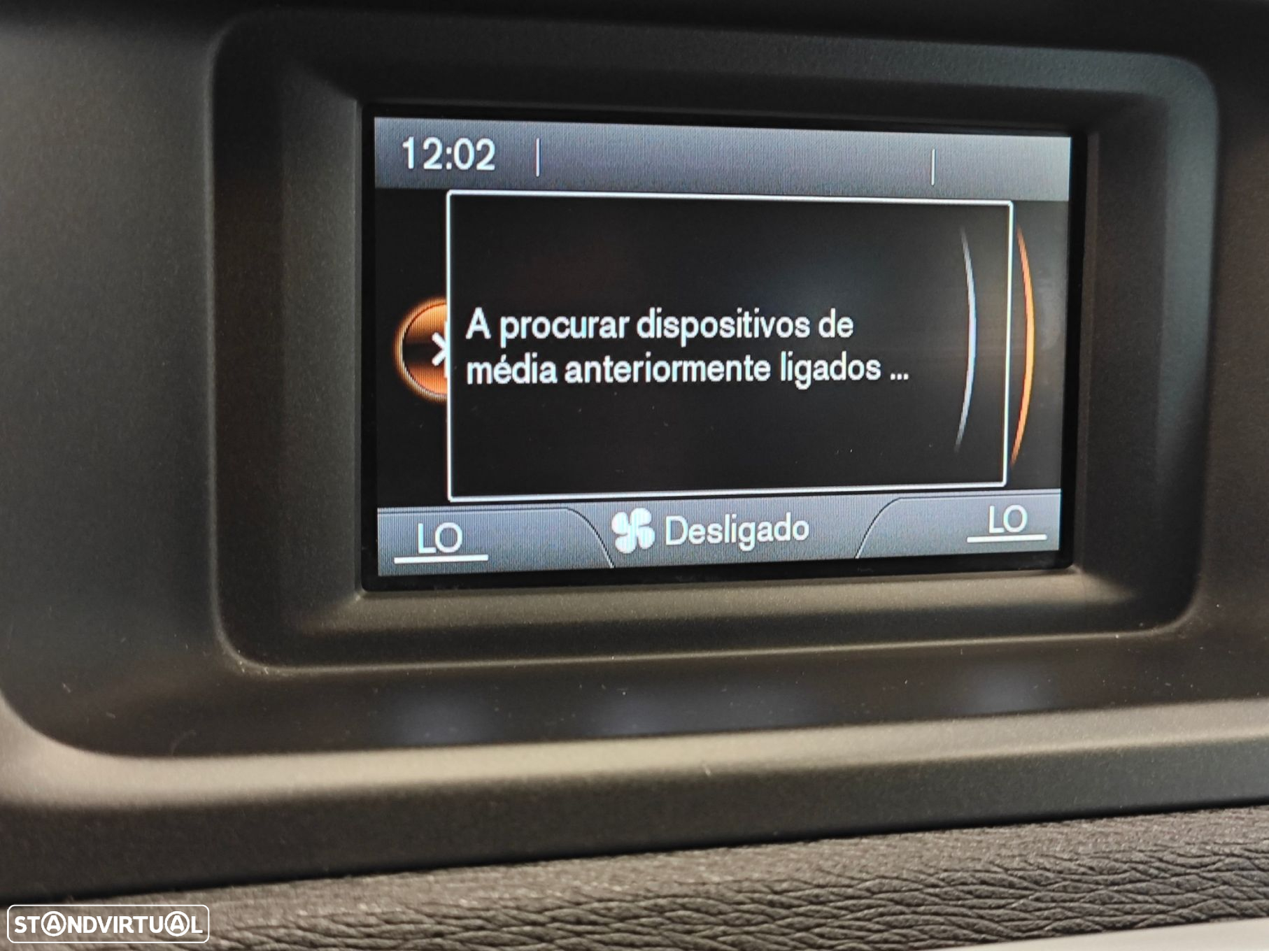 Volvo V40 1.6 D2 Momentum - 35