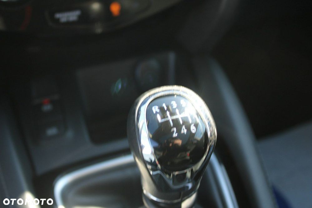 Nissan Qashqai - 35