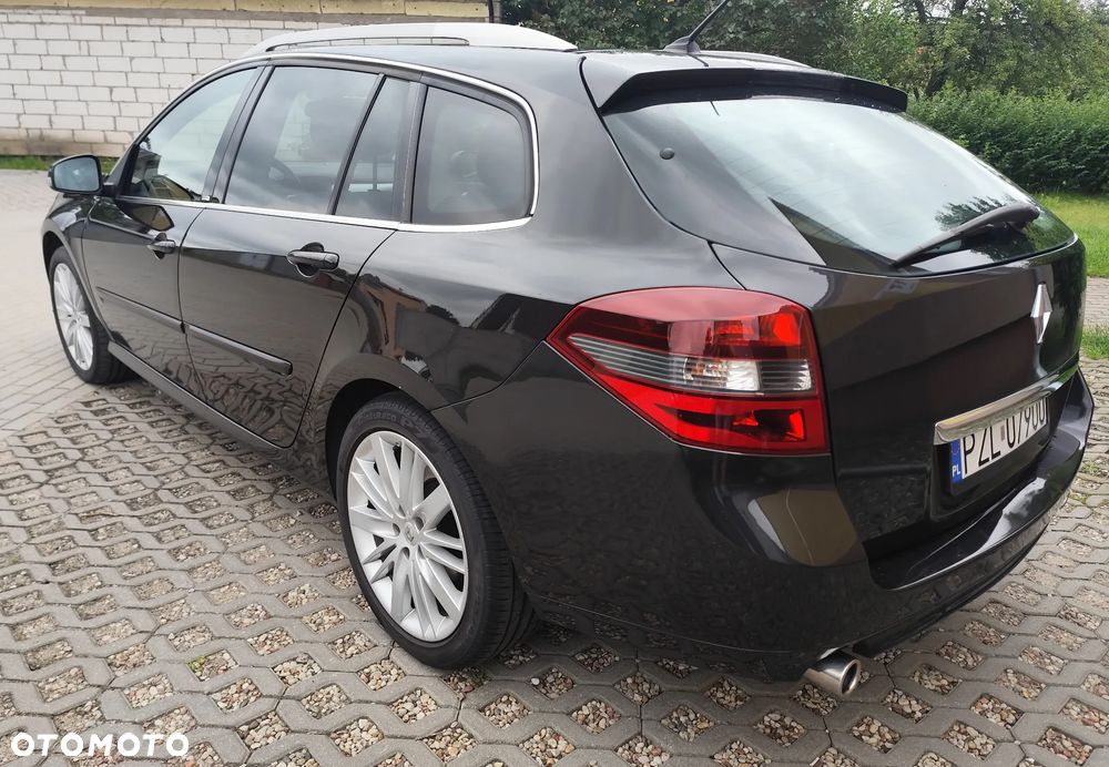 Renault Laguna dCi 150 FAP GT - 7
