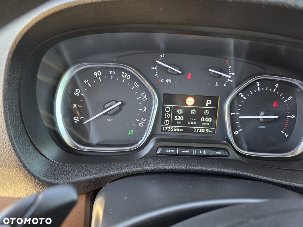 Toyota ProAce - 8