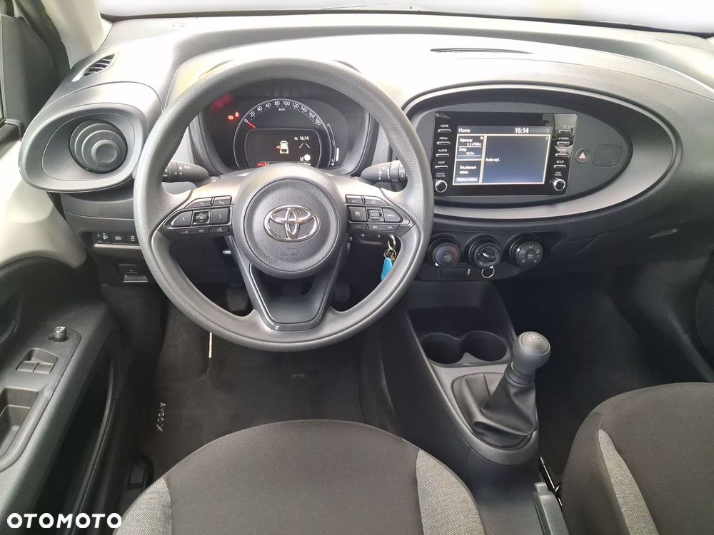 Toyota Aygo X - 8