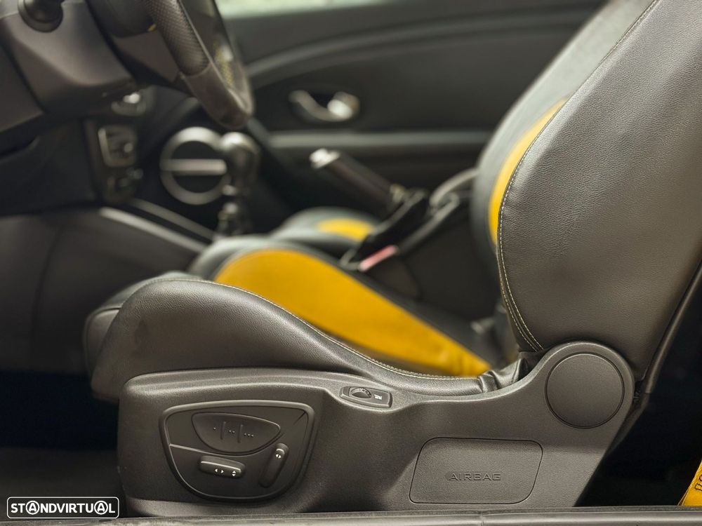 Renault Mégane Coupe 2.0 T 16V RS - 25