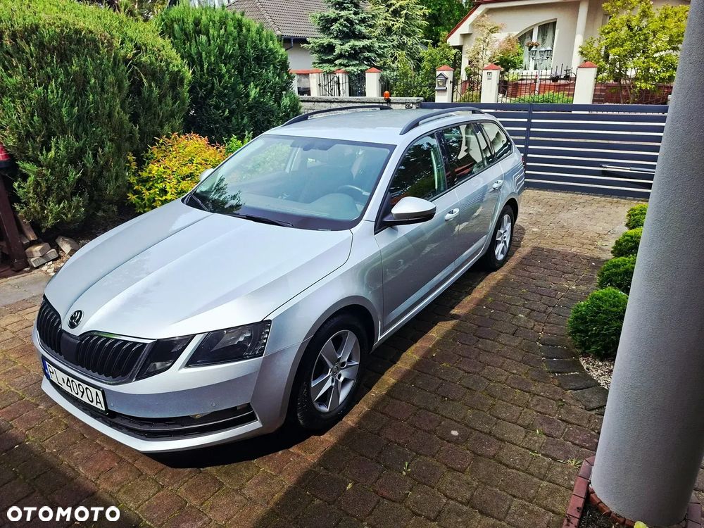 Skoda Octavia 2.0 TDI Ambition - 1