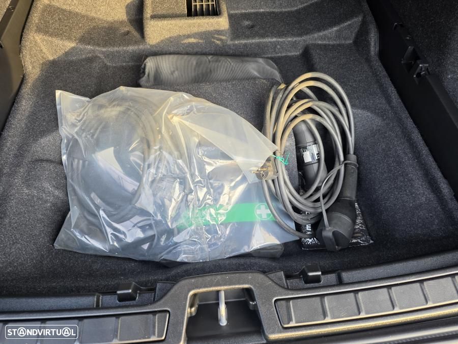 Volvo XC 40 1.5 T4 PHEV Core - 21