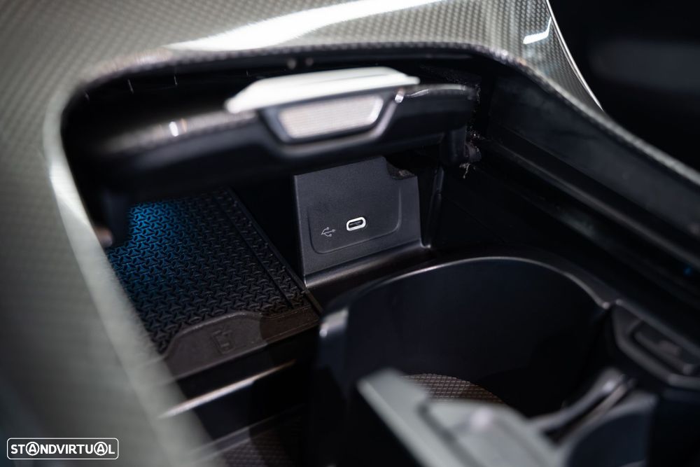 Mercedes-Benz C 300 - 37