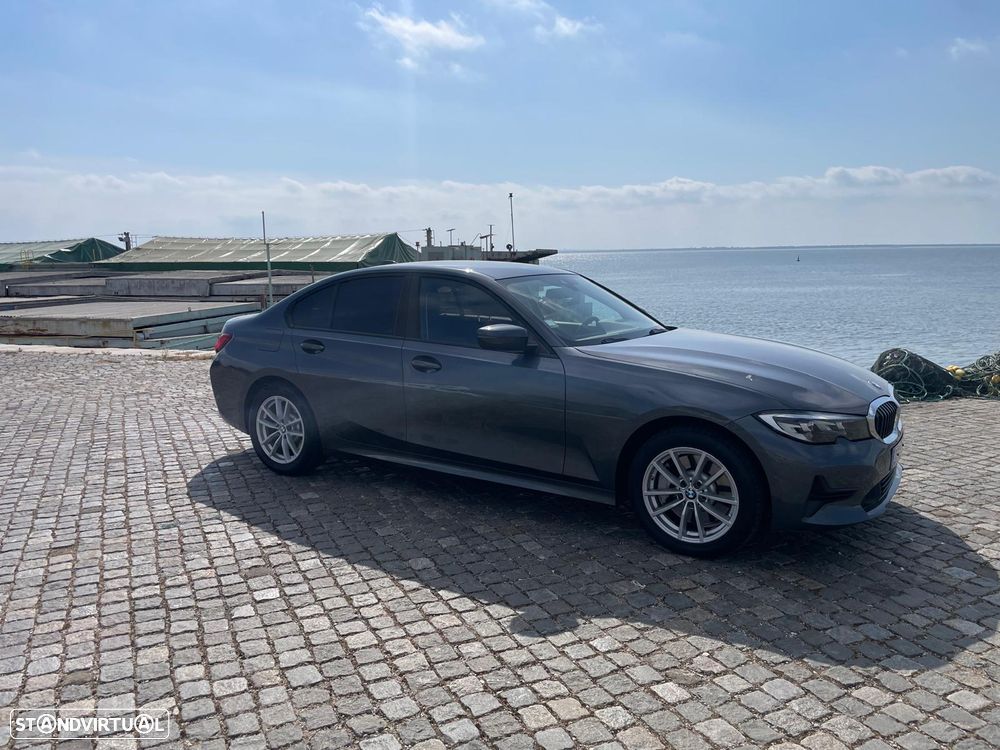 BMW 330 e iPerformance - 1
