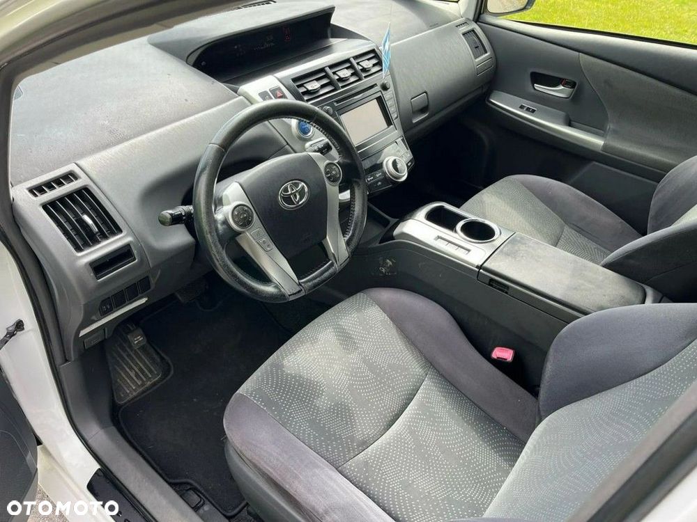 Toyota Prius+ - 8