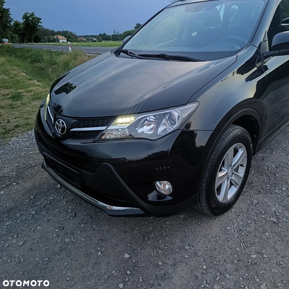 Toyota RAV4 2.0 D-4D Active - 5