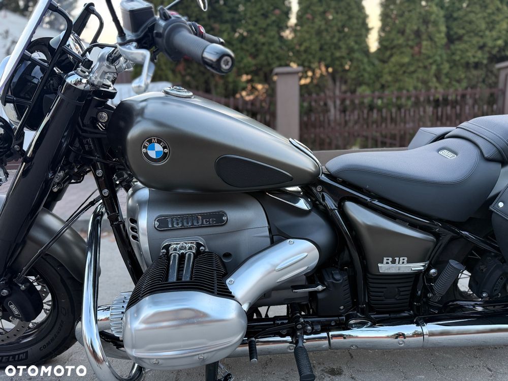 BMW R - 18