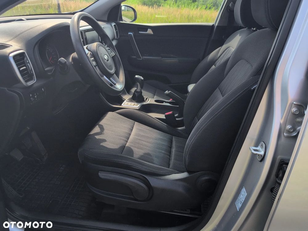 Kia Sportage 1.6 GDI S 2WD - 26