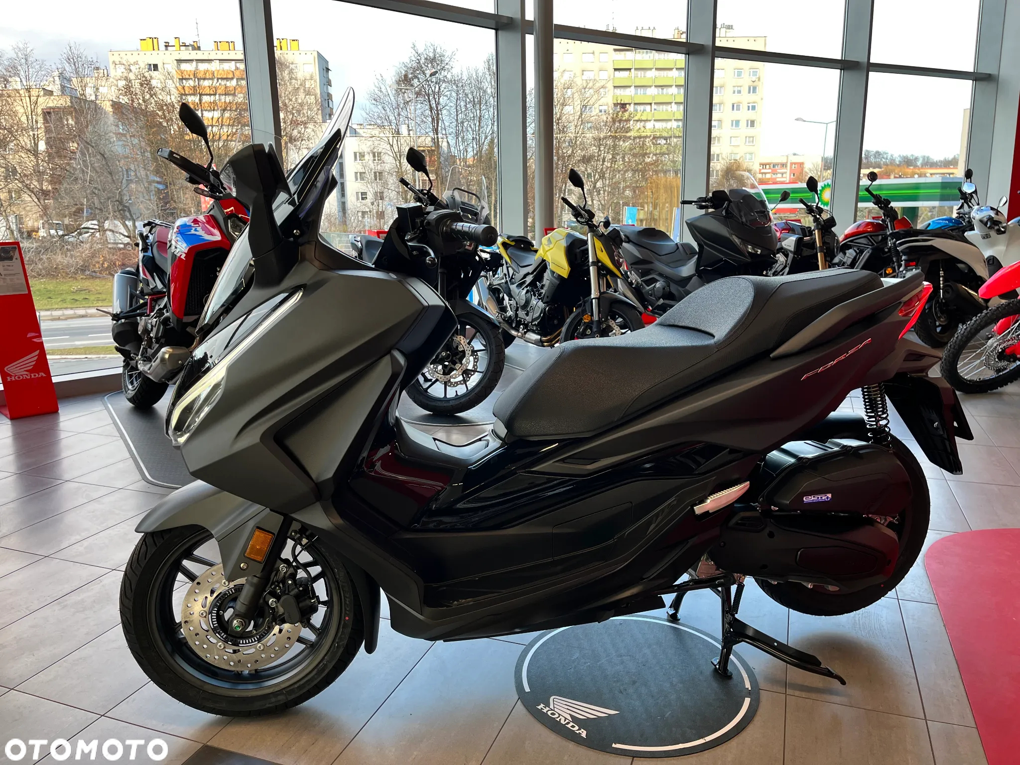 Honda NSS - 6