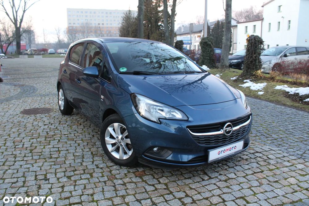Opel Corsa 1.4 16V Active - 2