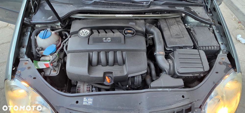 Volkswagen Golf 1.6 Goal - 12