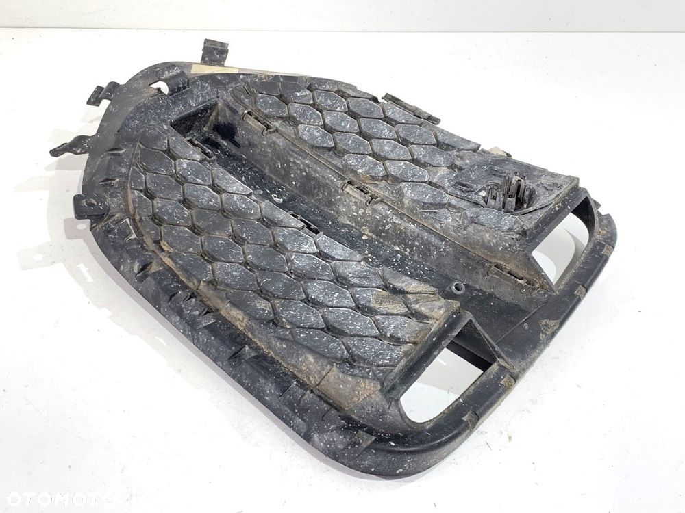 KRATKA ZDERZAKA LEWY PRZÓD  JAGUAR F-PACE (X761) 2015 - 2022 2.0 TD4 AWD 132 kW [180 KM] olej - 4