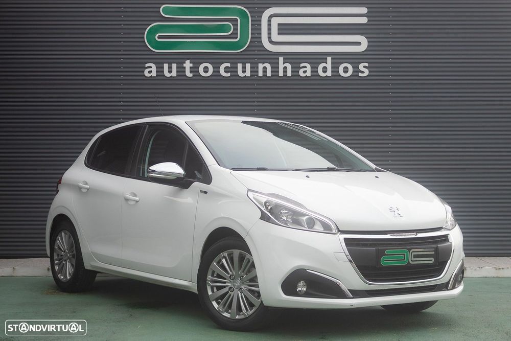 Peugeot 208 1.2 PureTech Style - 2