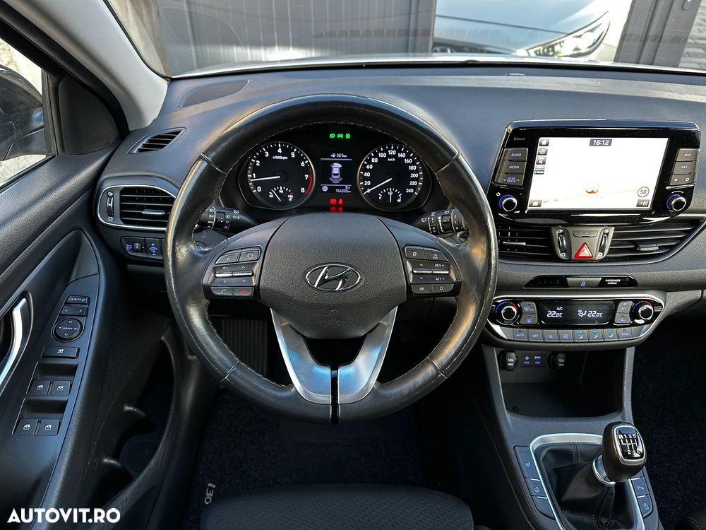 Hyundai i30 1.4 T-GDI YES! - 17
