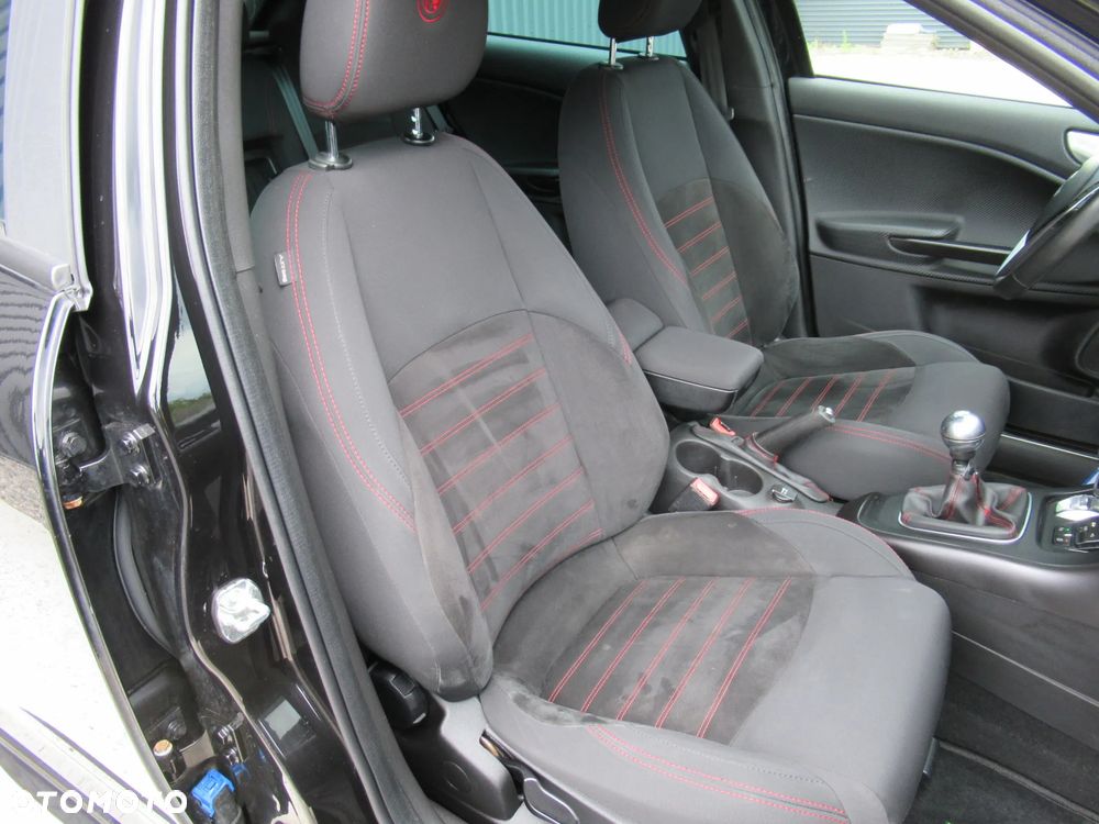 Alfa Romeo Giulietta 2.0 JTDM 16V Sport - 24