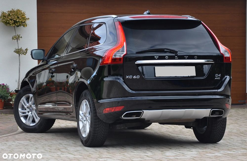 Volvo XC 60 D4 AWD Summum - 5