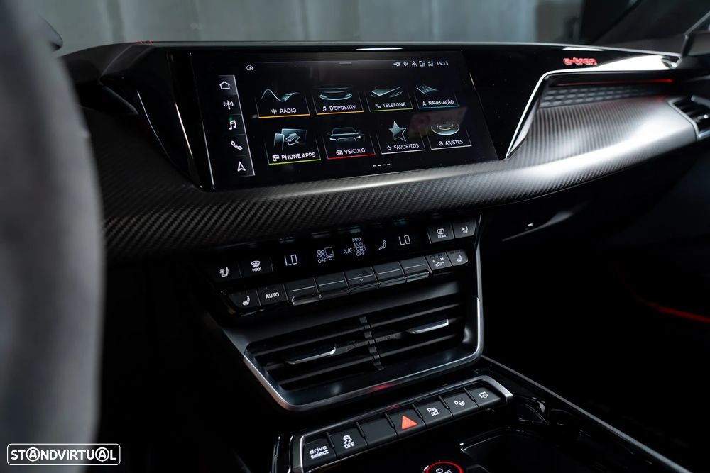 Audi RS e-tron GT quattro - 24