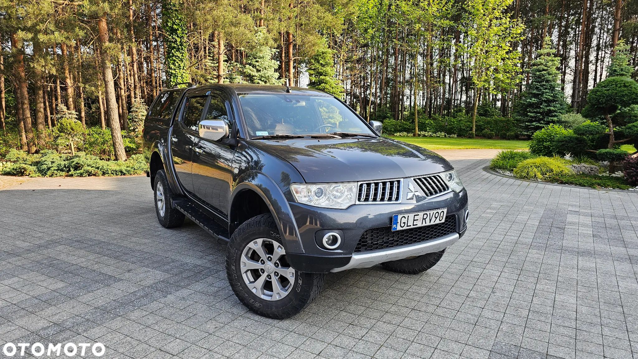 Mitsubishi L200 - 1