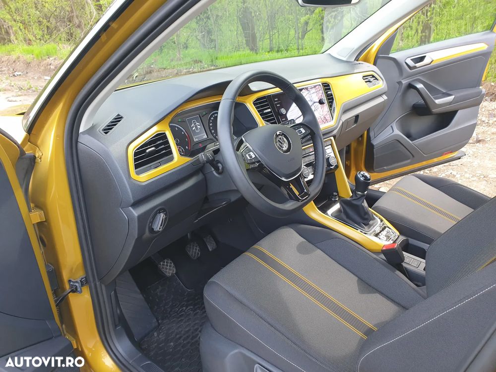 Volkswagen T-Roc - 6