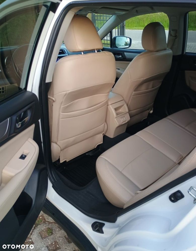 Subaru Outback 2.5i Lineartronic Active - 4