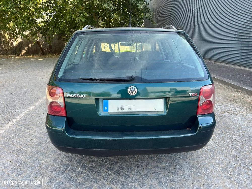 VW Passat Variant 1.9 TDi Confortline - 17