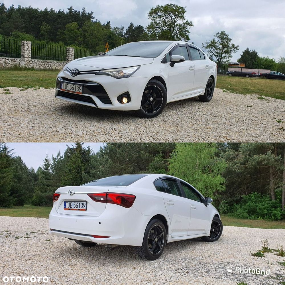Toyota Avensis - 35