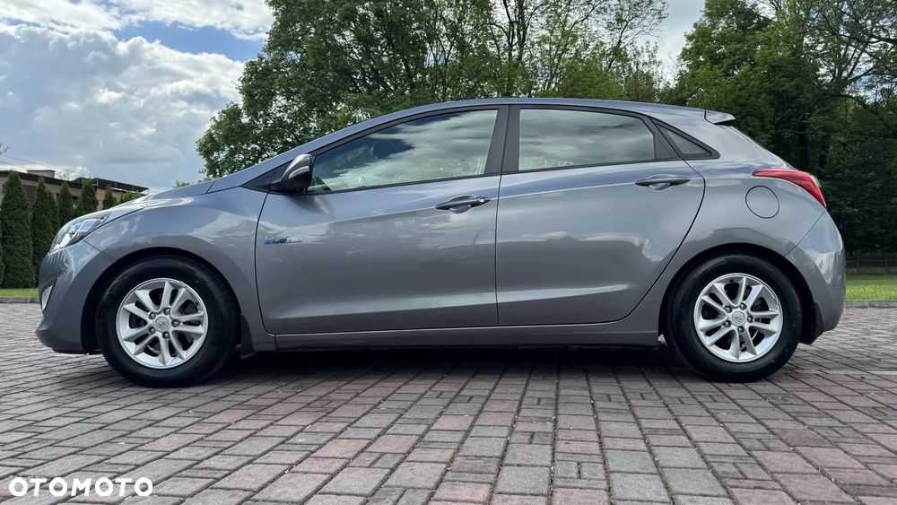 Hyundai i30 blue 1.6 GDI Passion - 7