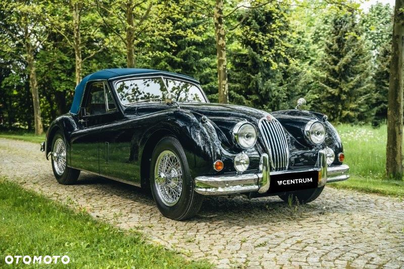 Jaguar XK - 10