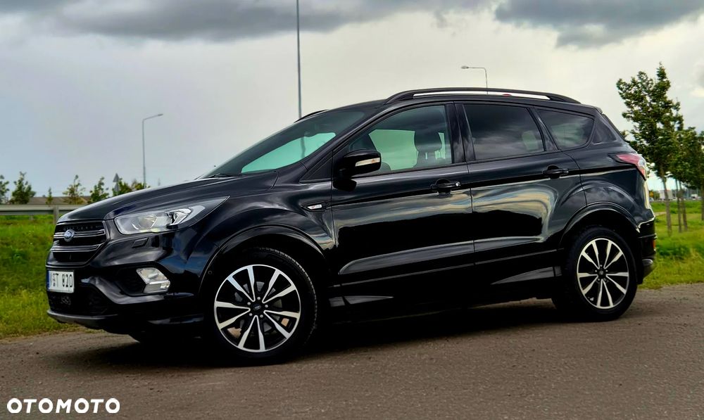 Ford Kuga - 4