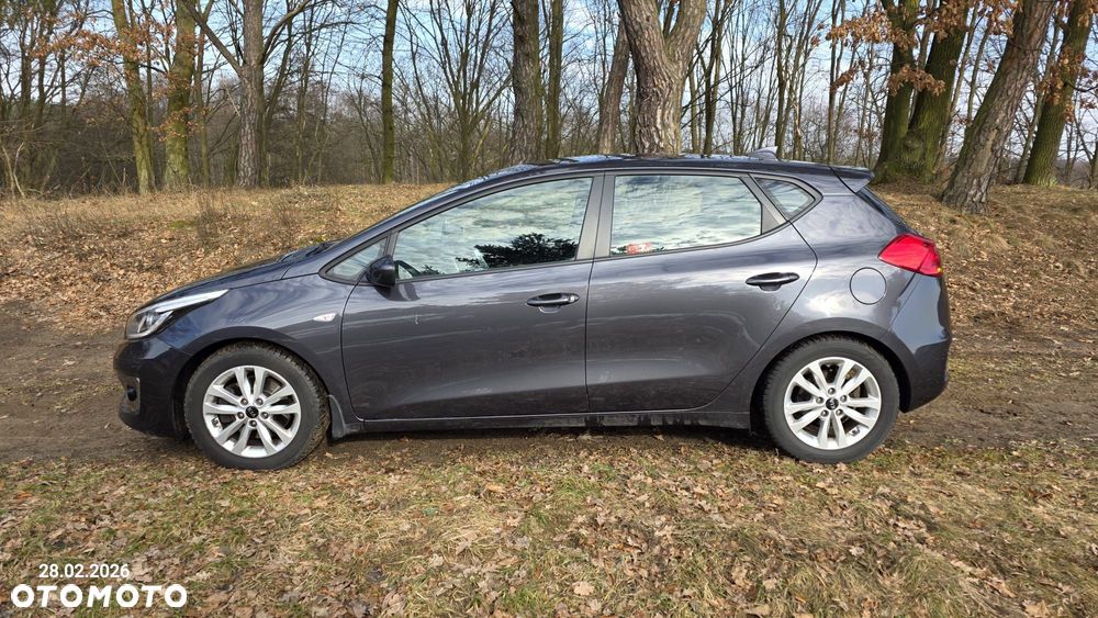 Kia Ceed 1.6 CRDi M - 4