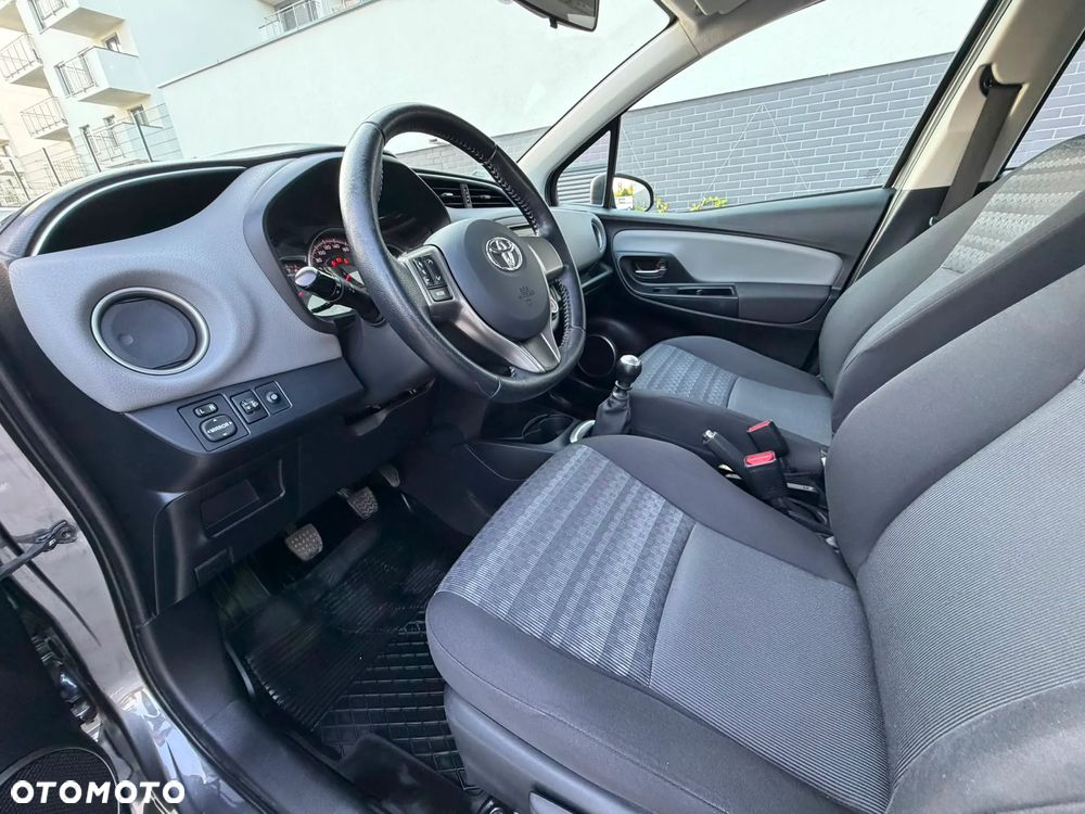 Toyota Yaris 1.33 Premium - 28