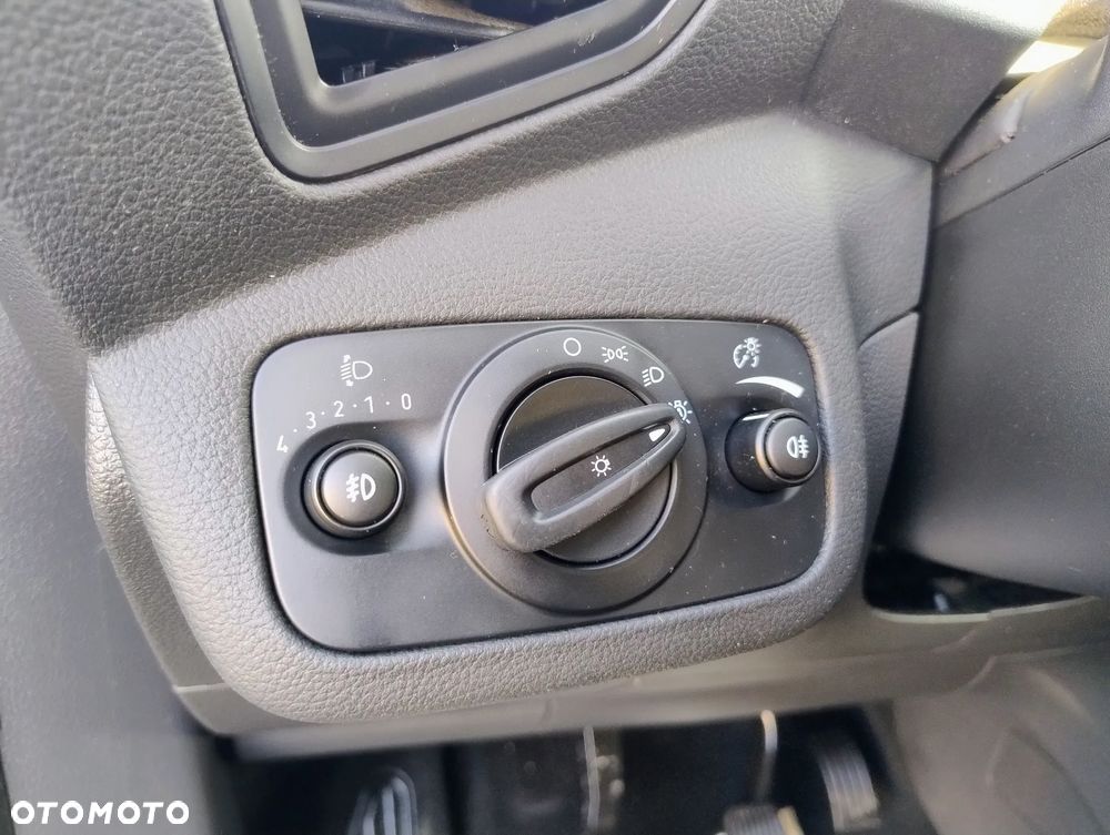 Ford C-MAX 1.0 EcoBoost Titanium ASS - 19