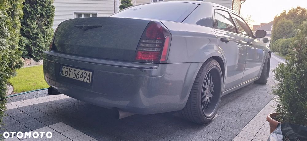 Chrysler 300C - 3