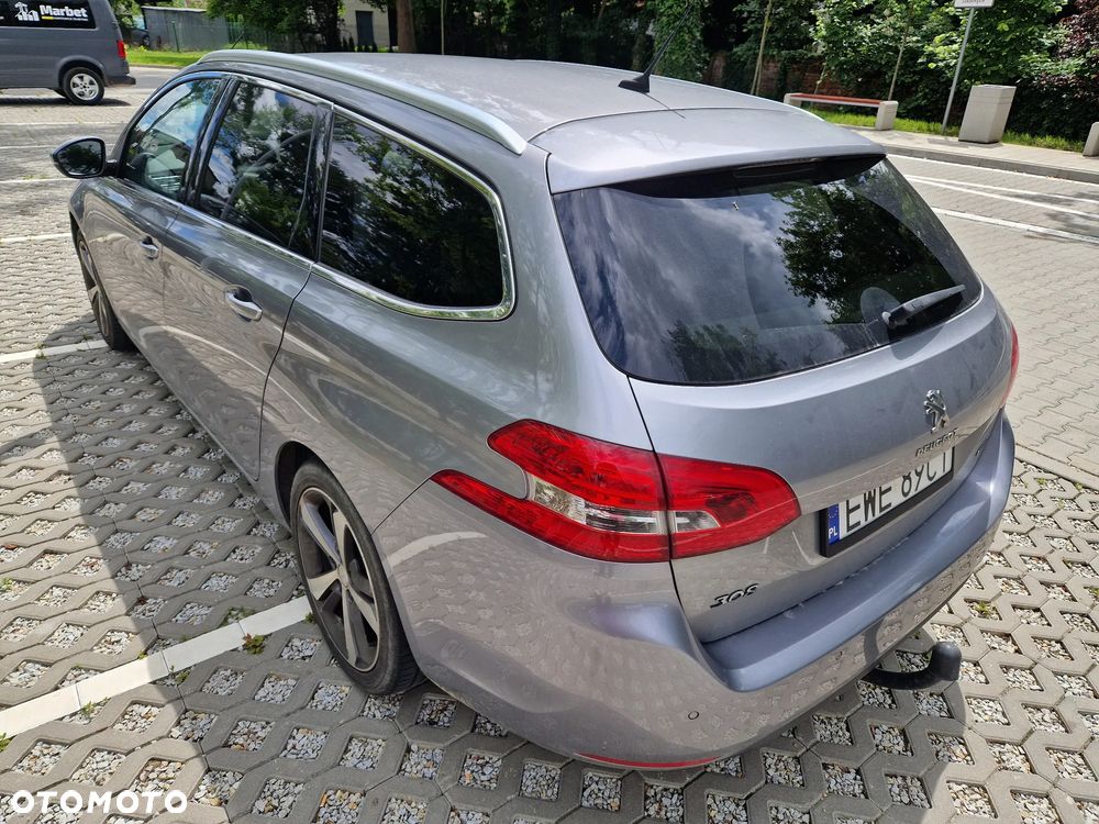 Peugeot 308 1.6 e-HDi Allure S&S - 4