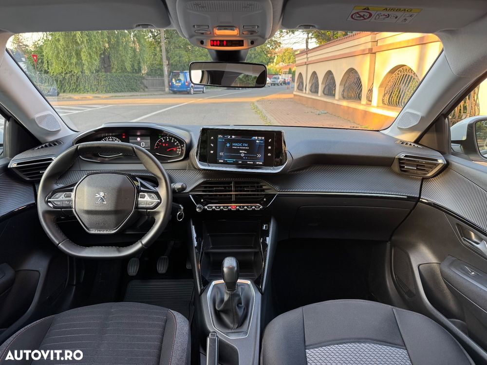 Peugeot 208 1.2 L PureTech STT Active Pack - 11