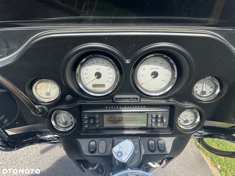 Harley-Davidson Touring Street Glide - 7