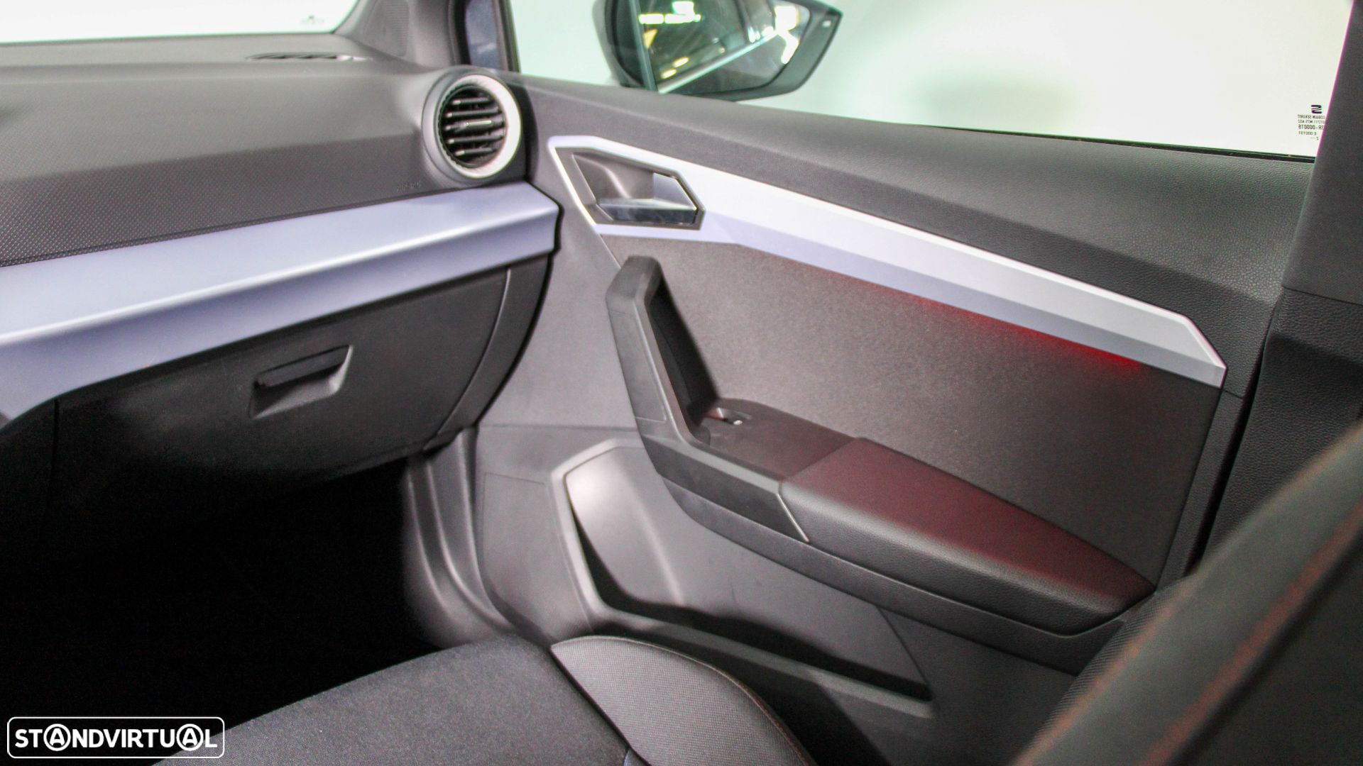 SEAT Arona 1.0 TSI FR - 20